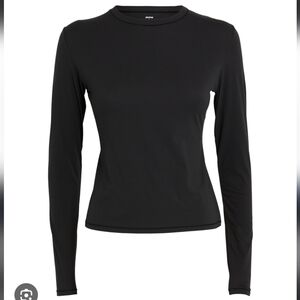 141-Nwot Skims Black Long Sleeve Women's Top
